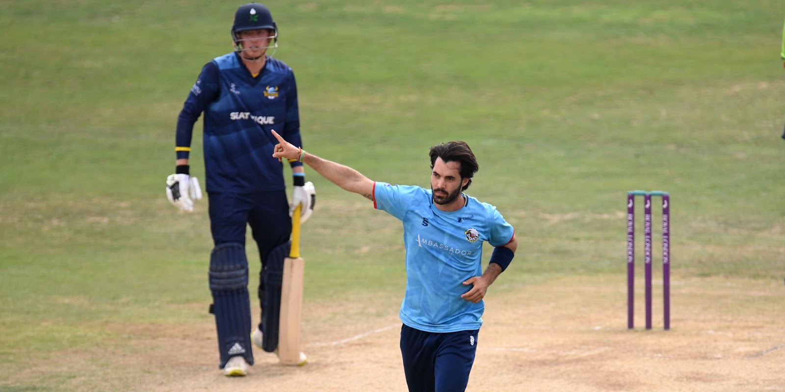 Leicestershire vs Gloucestershire